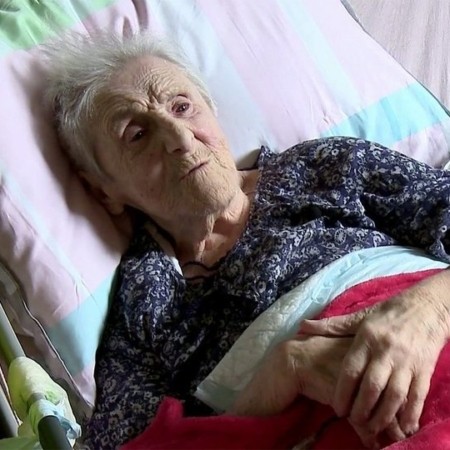 В Париже российский паспорт получила 96-летняя Мария Смульская