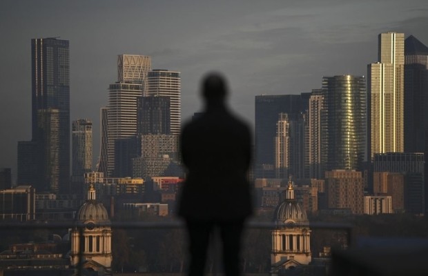 Guardian: Британия может столкнуться с системным экономическим кризисов