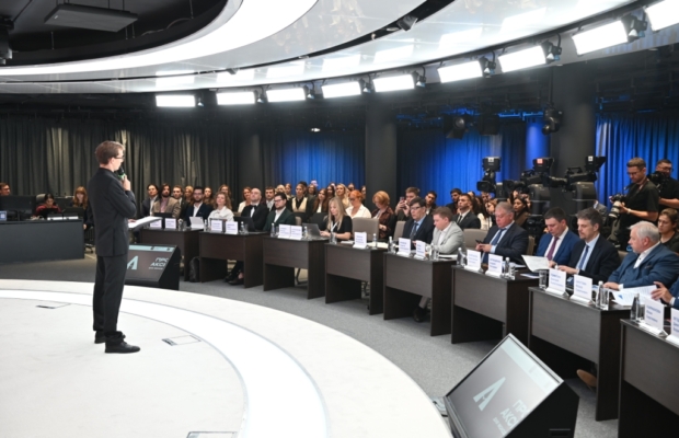 Шесть проектов молодых соотечественников получат поддержку Правительства Москвы