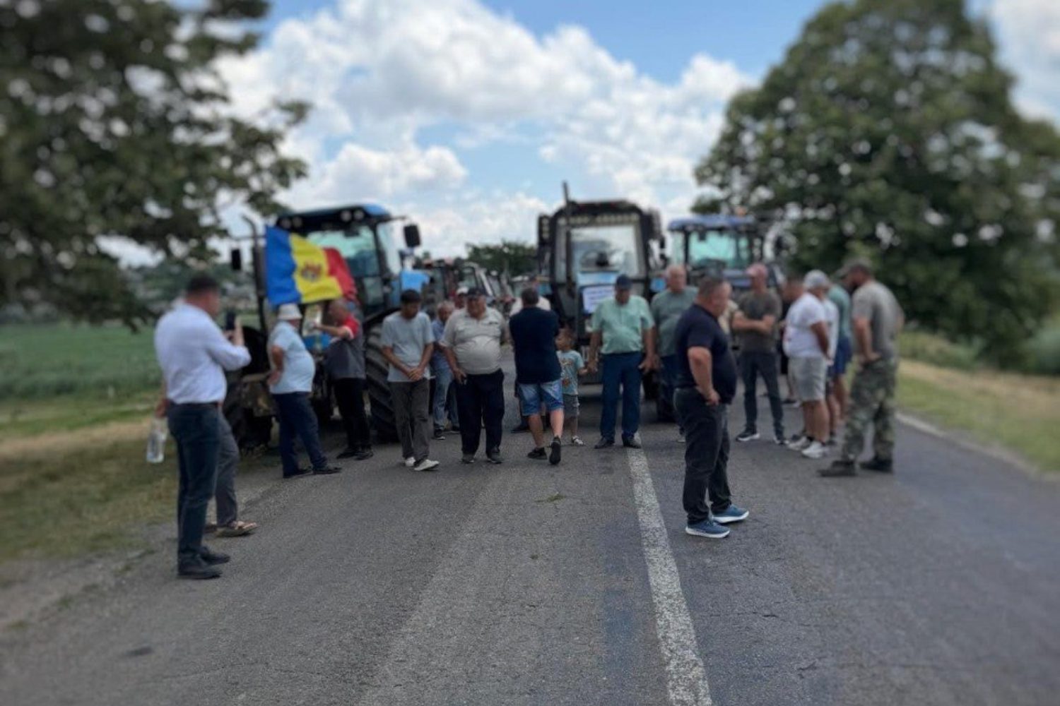 В Молдавии бастующие фермеры заблокировали КПП на границе с Румынией и Украиной